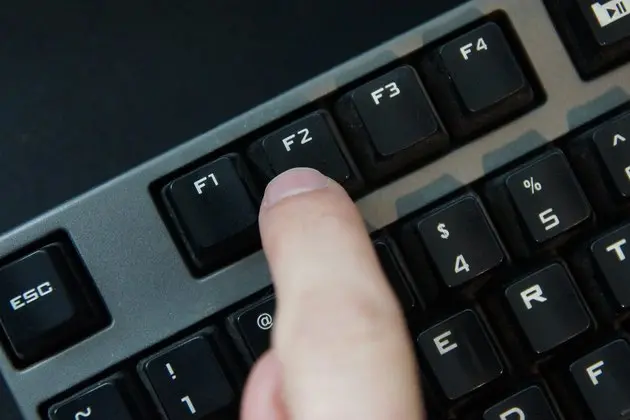 Mẹo bật máy tính bằng phím bất kỳ